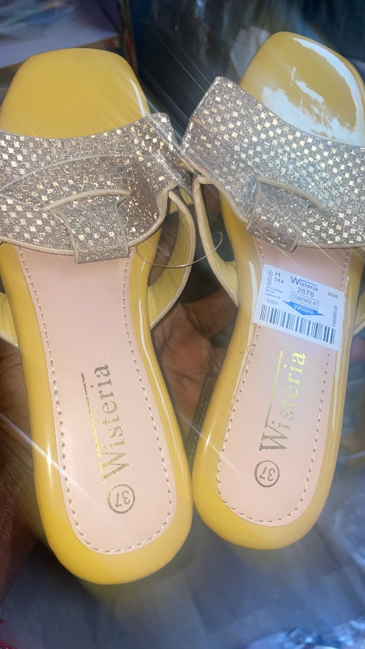 SLP 15 [Wisteria Heels 2676]