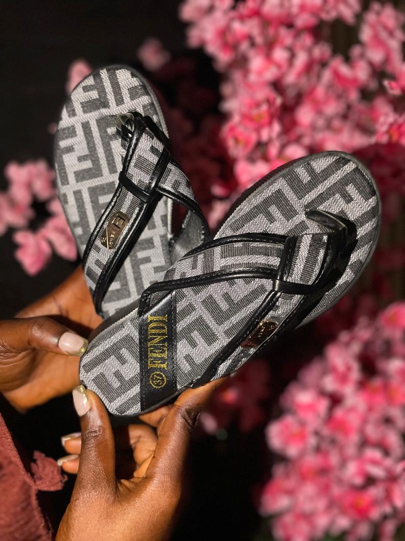 Fendi slippers