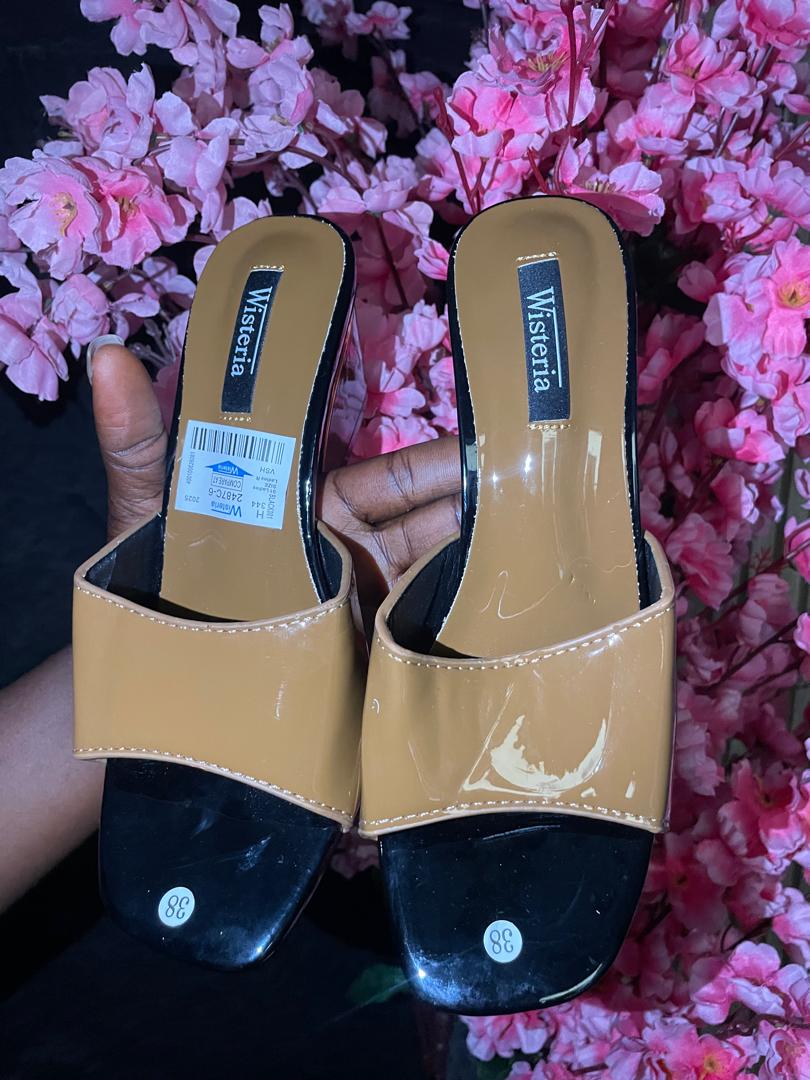 SLP 13 [Bold heels]
